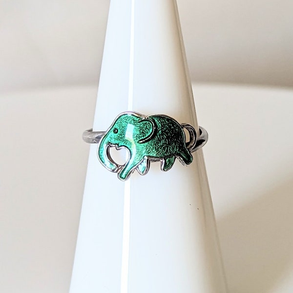 Vintage Sterling Enamel Guilloche Elephant Ring Volmer Bahner Denmark Green Silver Scandinavian Jewelry