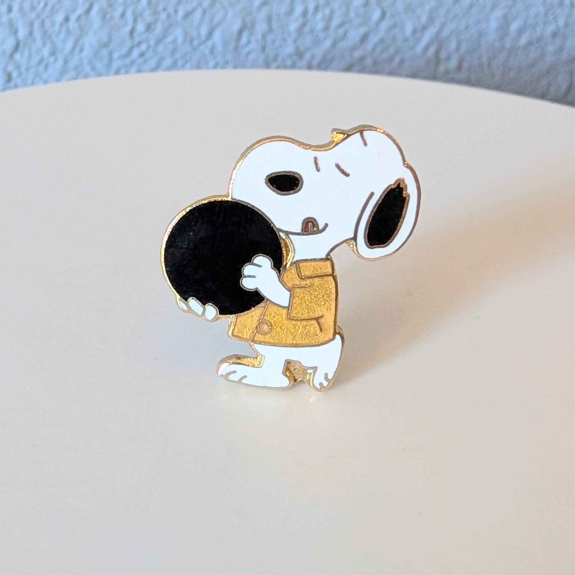 1958 Snoopy Pin - Etsy