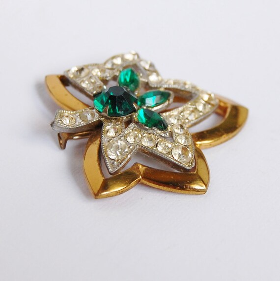 Vintage Brooch Leaf Emerald Green Rhinestones 194… - image 3