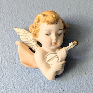 Vintage Angel Cherub Putti Wall Hanging Figure Napco Porcelain 1950s