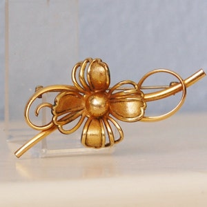 Vintage 1950s Brooch 12K Gold Filled Forstner Flower Motif