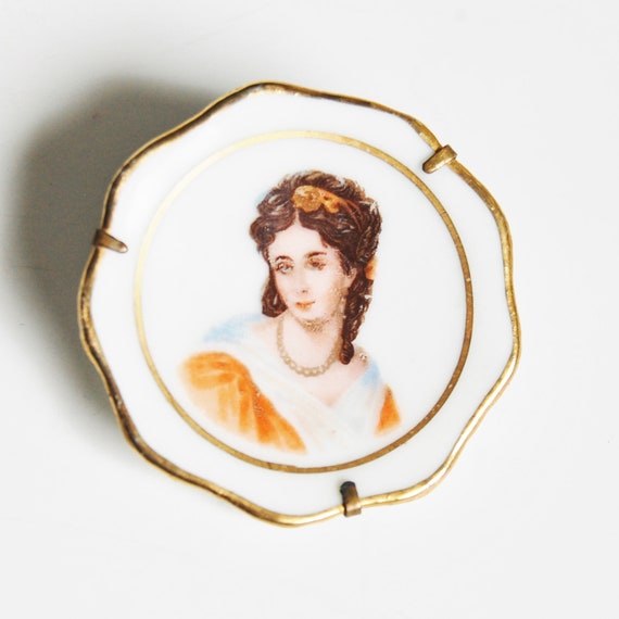 Vintage 1950s Limoges Porcelain Plate Brooch Fren… - image 7