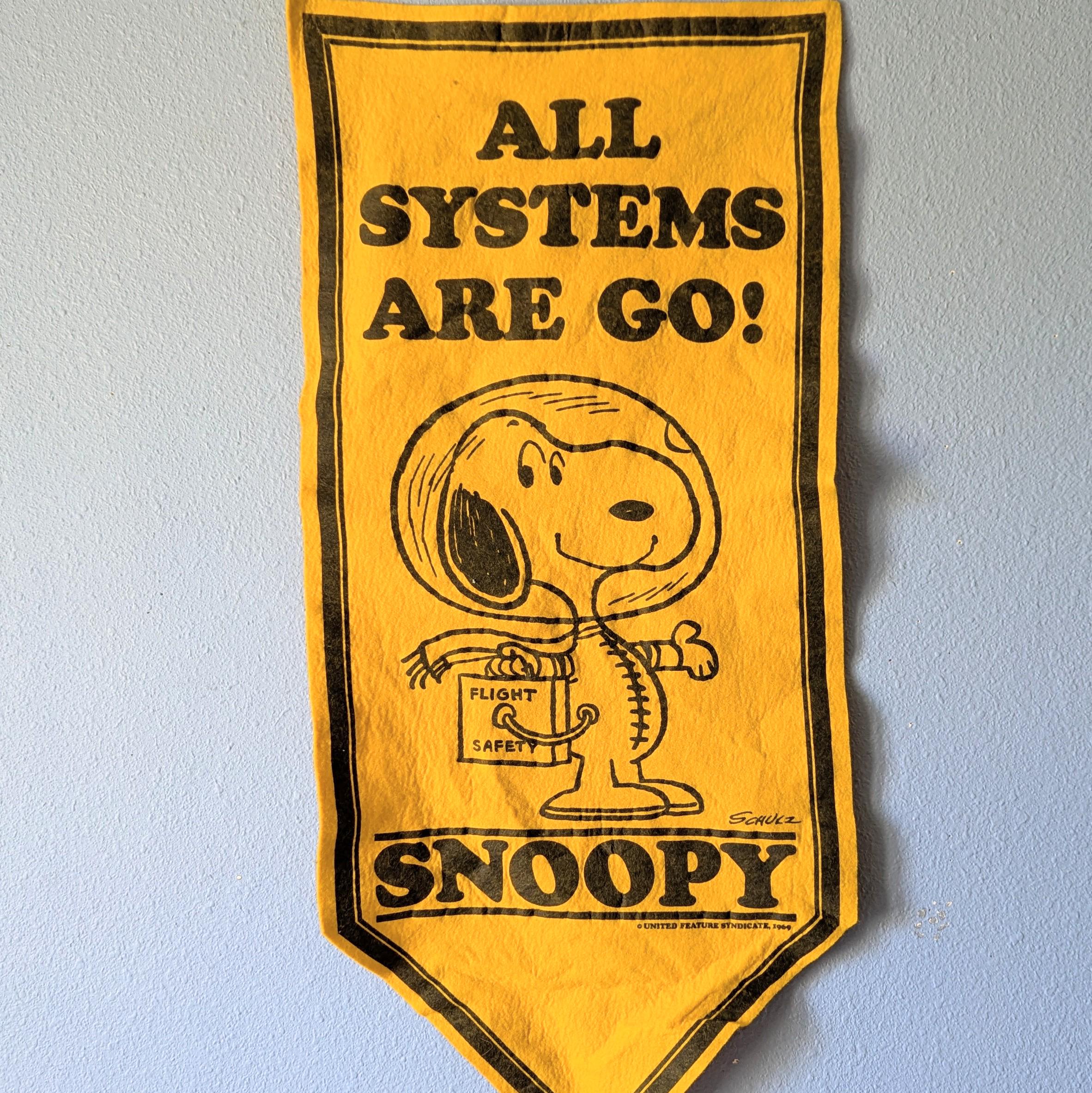 スヌーピー タペストリー ビンテージ ALL SYSTEMS ARE GO! il_fullxfull.6721742291_2dkp.jpg