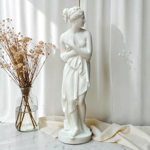Venus Italica Statue, Aphrodite Stone-Finish Sculpture, Multiple Colors, Greek Roman Love Goddess Decor, Canova Art Replica, Mythology Gift