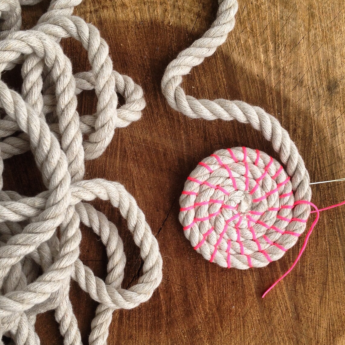 Coil rope bowl tutorial and materials. Woven rope bowl making Etsy