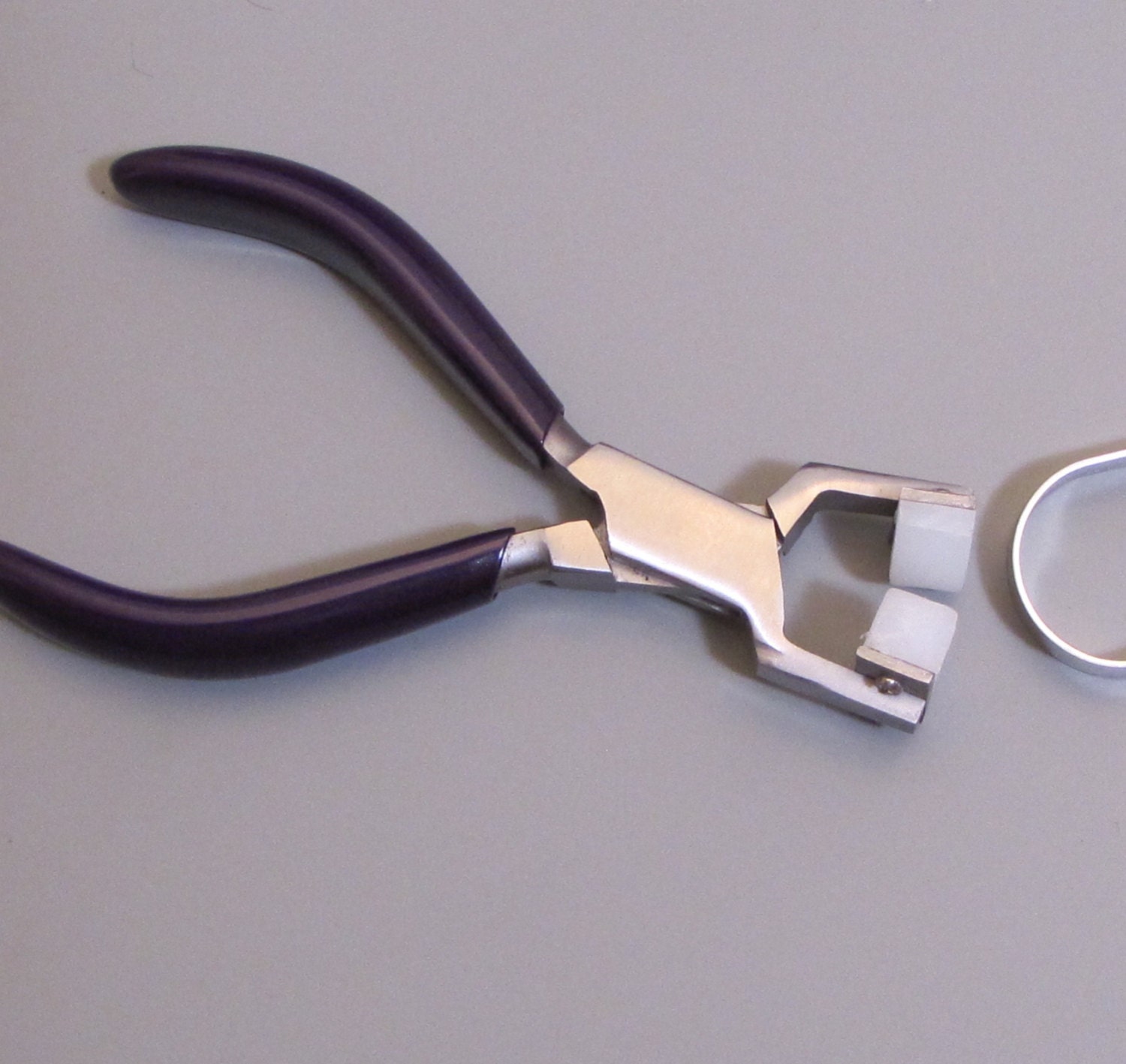 Ring Bending Pliers II with Nylon Jaw for no scratch bending Etsy