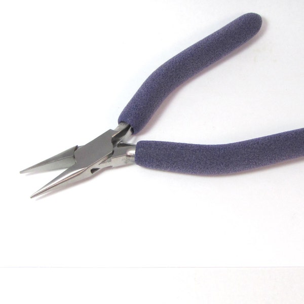 PowerPaw Ultimate Chain Nose Pliers 6.5 inches -If your fed up with toy pliers, you need these