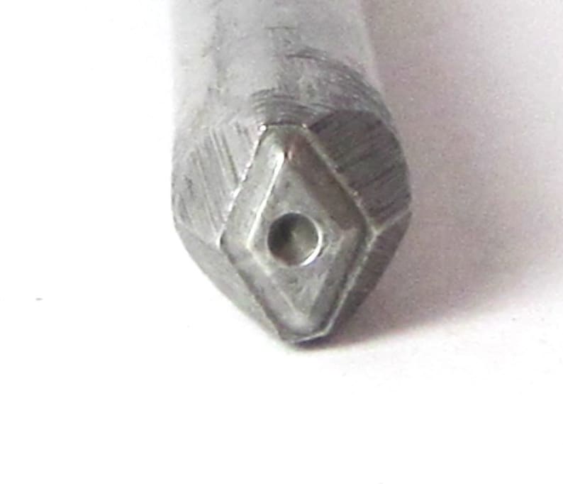 Diamond Shape Stamp, 5 x 4mm Metal Stamp, Charm Making, Pendant Stamping, Silver Stamping, Jewelry Making Tools, Jewelry Supplies, Romazone bild 1