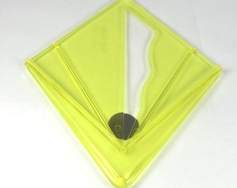 Center finder, centering tool, center holes, design mandalas, making bead caps