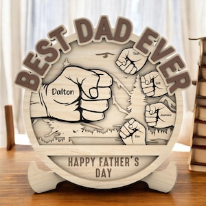 Fist Bump Sign, Personalized Name Fist Bump, Family Hands Fist Bump, Best Dad Ever, Custom Dad Gift, Round Wooden Dad Sign