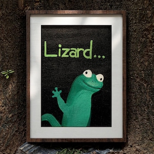 Könnte beinhalten: Ein gerahmtes Wandbild mit einer grünen Echsenillustration auf schwarzem, strukturiertem Hintergrund. Das Wort Lizard ist in hellgrünem Garn über der Echse gestickt, die große weiße Augen hat und mit einer Hand winkt.