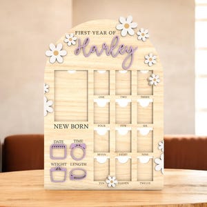 Marco de fotos floral personalizado para el primer año de bebé / Tablero de hitos de 12 meses con estadísticas de nacimiento / Regalo para niña recién nacida / Decoración de pared personalizada para habitación infantil