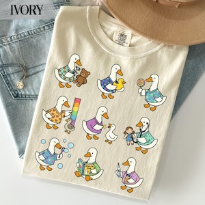 Pediatric Goose Doctor Nurse T-Shirt Comfort Colors®, Caregiver Sweatshirt