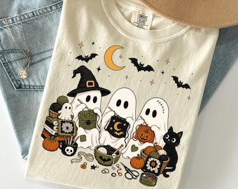 Cozy Ghost Knitting Comfort Colors® T-Shirt, Halloween Crocheter Sweatshirt