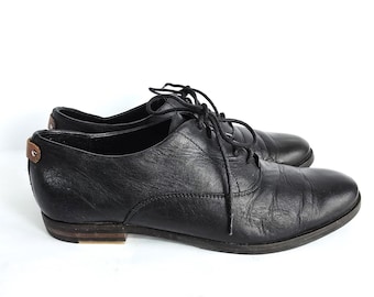 Vintage Italian Black Leather Wingtip Oxford Shoes 41 EU  display picture 1