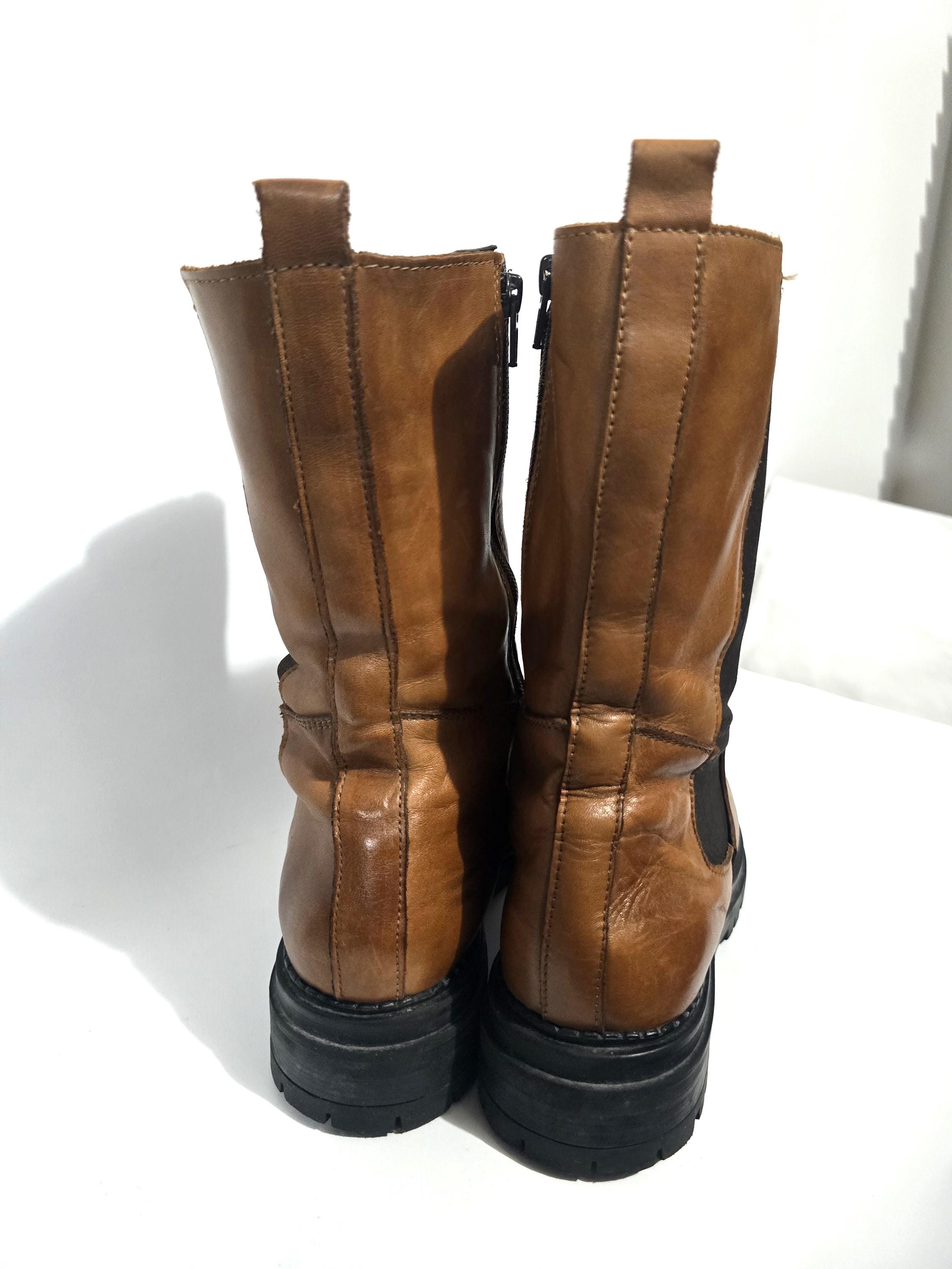 Vintage Brown Leather Mid Calf Riding Boots Size 41 EU / UK  display picture 2
