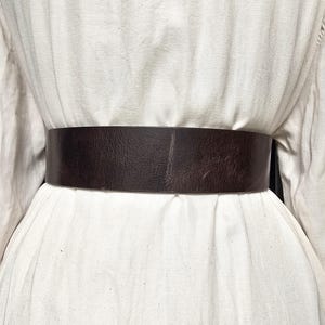 Vintage Chunky Brown Genuine Leather Belt - Unisex Jeans Belt - Square Matte Silver Buckle - Rugged Casual Accessory image 4