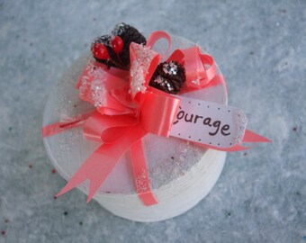 Gift Box Courage White Coral Simple Gifts from the Dream Forest