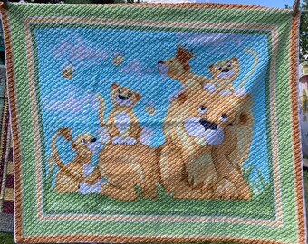 Manta de bebé hecha a mano de chenilla, colcha de juego: Familia de leones, algodón Minky, 40 x 32