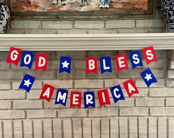 Bannière en papier God Bless America. Le 4 juillet. Jour du Souvenir. Journée des anciens combattants. Jour du drapeau. Fête du travail. Décorations de vacances patriotiques.