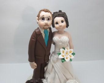 Bride and Groom with pets Wedding Cake topper,Custom wedding cake topper, personalized cake topper, Mr and Mrs cake topper DEPOSIT ONLY