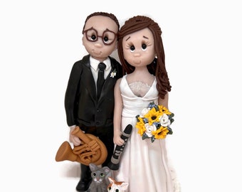 Musicians Wedding Cake Topper, personalized cake topper, Bride and groom with cats cake topper, Mr and Mrs cake topper, DEPOSIT ONLY
