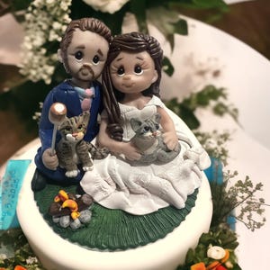 Bride & Groom Campers with cats Customized Wedding Cake Topper DEPOSIT ONLY