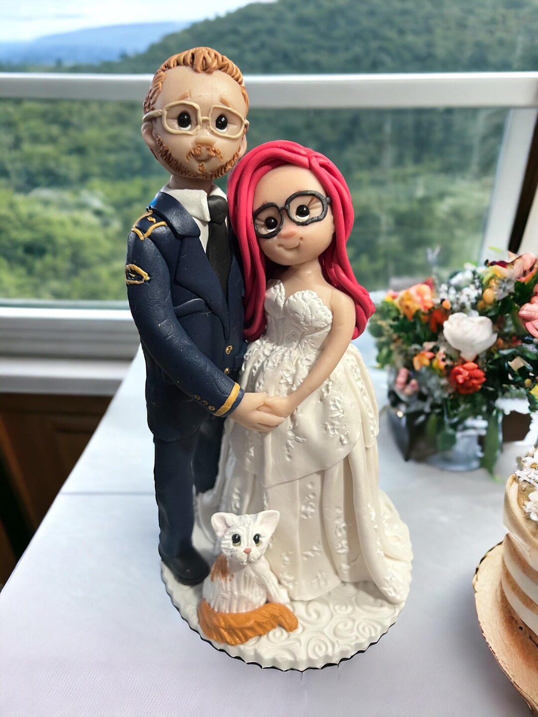 Custom Bride and Groom Wedding Cake Topper With Pet (DEPOSIT ONLY) - Etsy