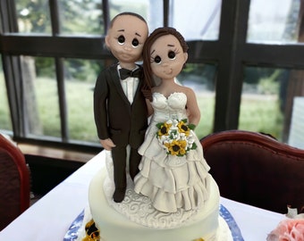 Wedding Cake Figures made to resemble you, Keepsake Cake topper by Lynn'sLittleCreations