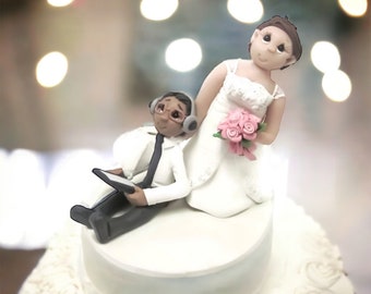 Custom wedding cake topper, Gamer's wedding cake topper, Bride and groom cake topper, Mr and Mrs cake topper, DEPOSIT ONLY