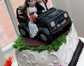 Jeep with Bride and Groom wedding cake topper custom made -DEPOSIT ONLY