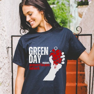 Green Day Music T-shirt - 90's Rock Classic Vintage Unisex T Green Day Music T-shirt - 90's Rock Classic Vintage Unisex T
