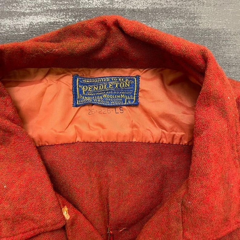 vintage Pendleton wool flannel shirt Mens Small red 1990s loop collar pockets image 2