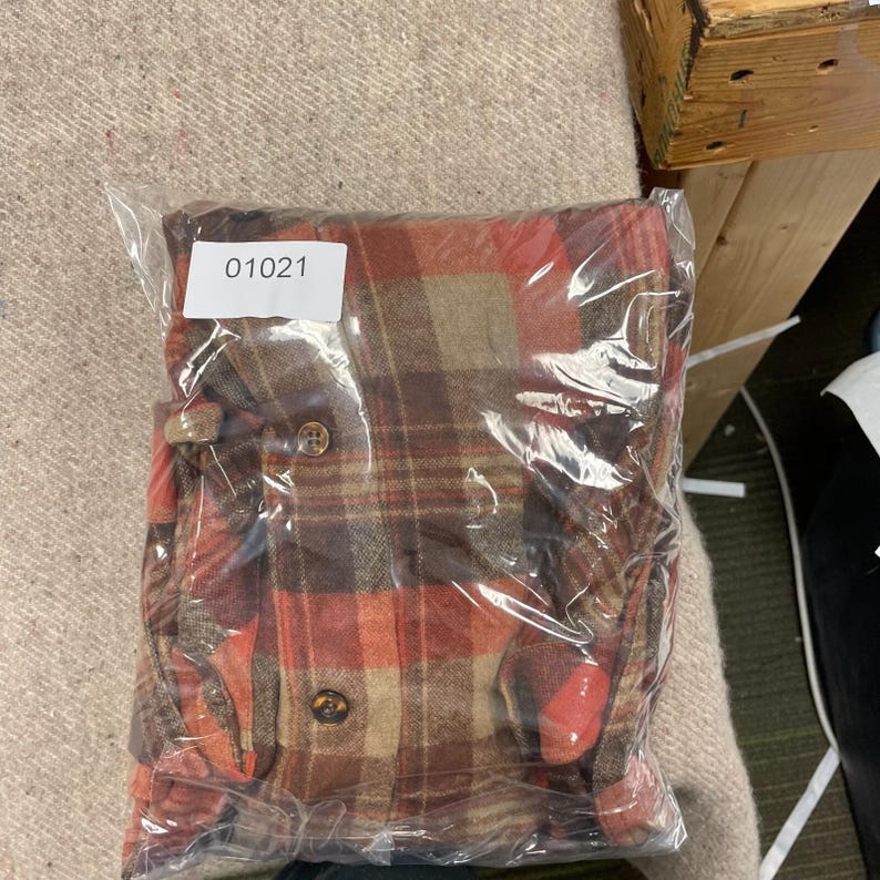Vintage Pendleton Wool button up shirt mens large orange 1970s plaid image 9