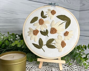 Finished Embroidered Daisies Hoop, Wall Hanging, Hand Embroidered, Farmhouse Decor