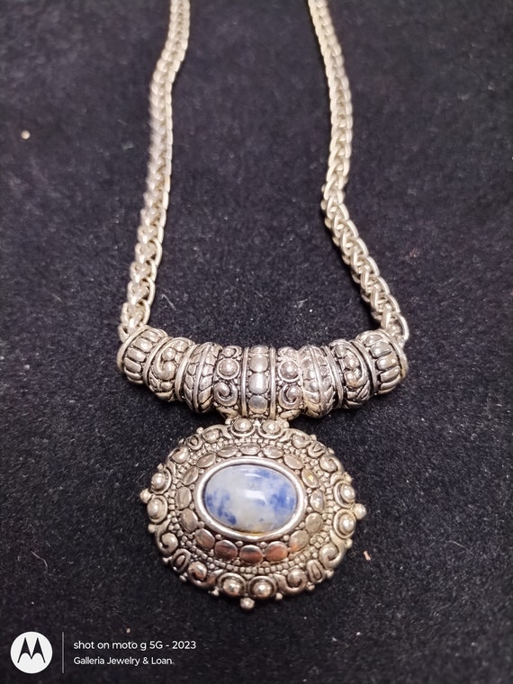 Vintage silver toned necklace