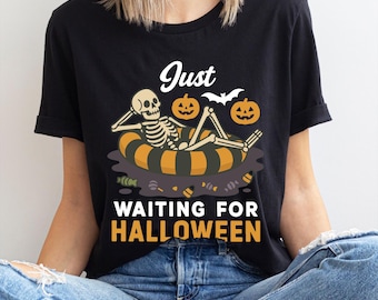 Summerween Skeleton T-Shirt: Spooky Beach Halloween Tee