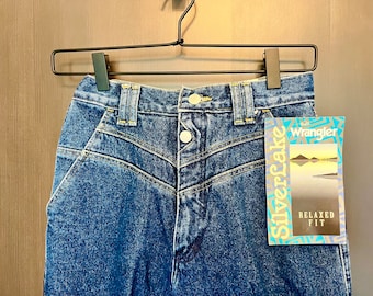 Vintage Western Jeans, Silverlake Wranglers, 26x32, relaxed fit, womens high-rise bareback denim.