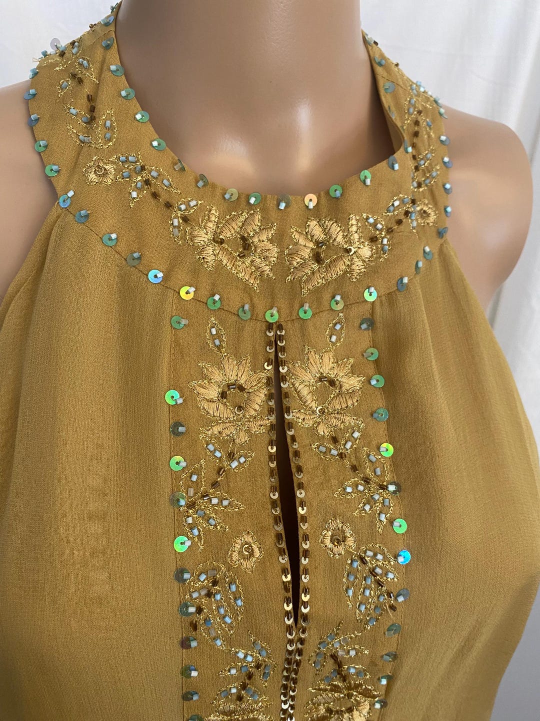 Vintage 100% Silk Eggshell Conceal Button Blouse main image 1