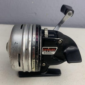 Vintage Daiwa Reels - Etsy Vintage Daiwa Reels - Etsy