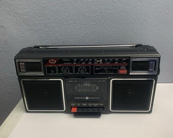 General Electric AM/FM/FM Stereo Cassette Recorder Model No. 3-5452B See Video