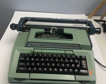 Electric Smith-Corona Coronet XL Coronamatic off Blue Typewriter Vtg See Video