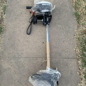 MINN KOTA Weedless 35 Four Speed 17 Lbs. Thrust Trolling Motor 12V Brand New image 1