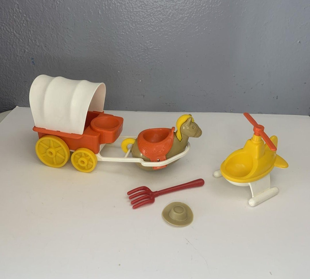 Vintage 1974 Hasbro Weebles Wobble West Western Ranch Covered Wagon ...