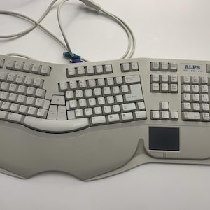 Vintage Alps Glidepoint Windows 95 Wave Keyboard 2 Wired Ergonomic GYUR33SK