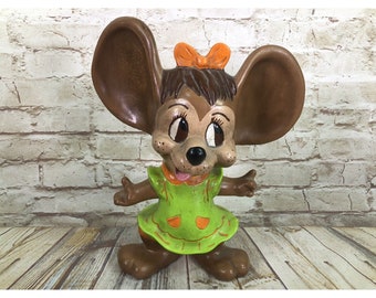 Vtg Topo GiGio  chalkware hand made girl mouse sculptor