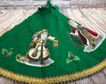 vtg 70&#39;s Christmas tree skirt table topper santa patchwork green felt sz LG/53&#39;&#39;