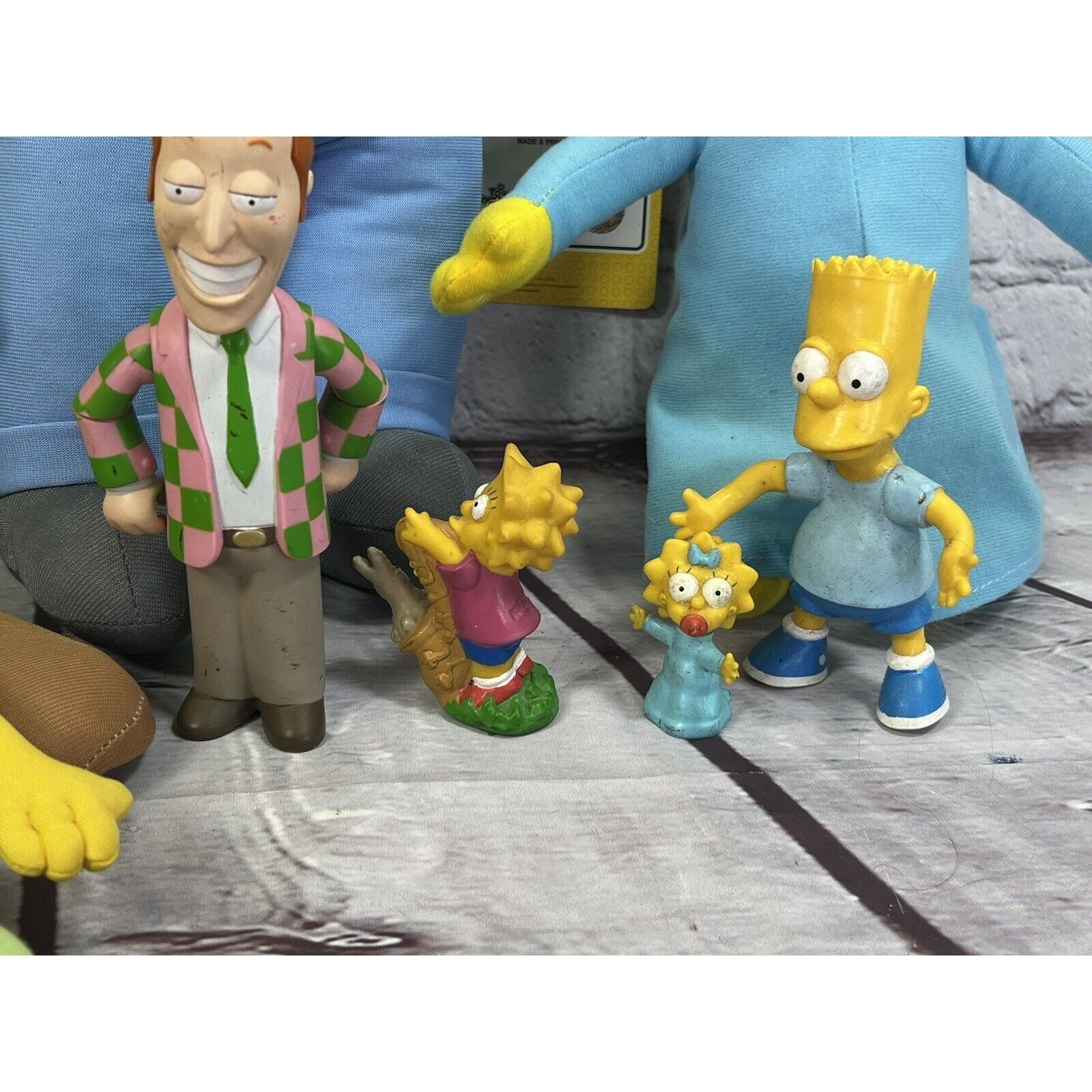 ヴィンテージ ザ シンプソンズ ぬいぐるみ 8 体とおもちゃのフィギュア