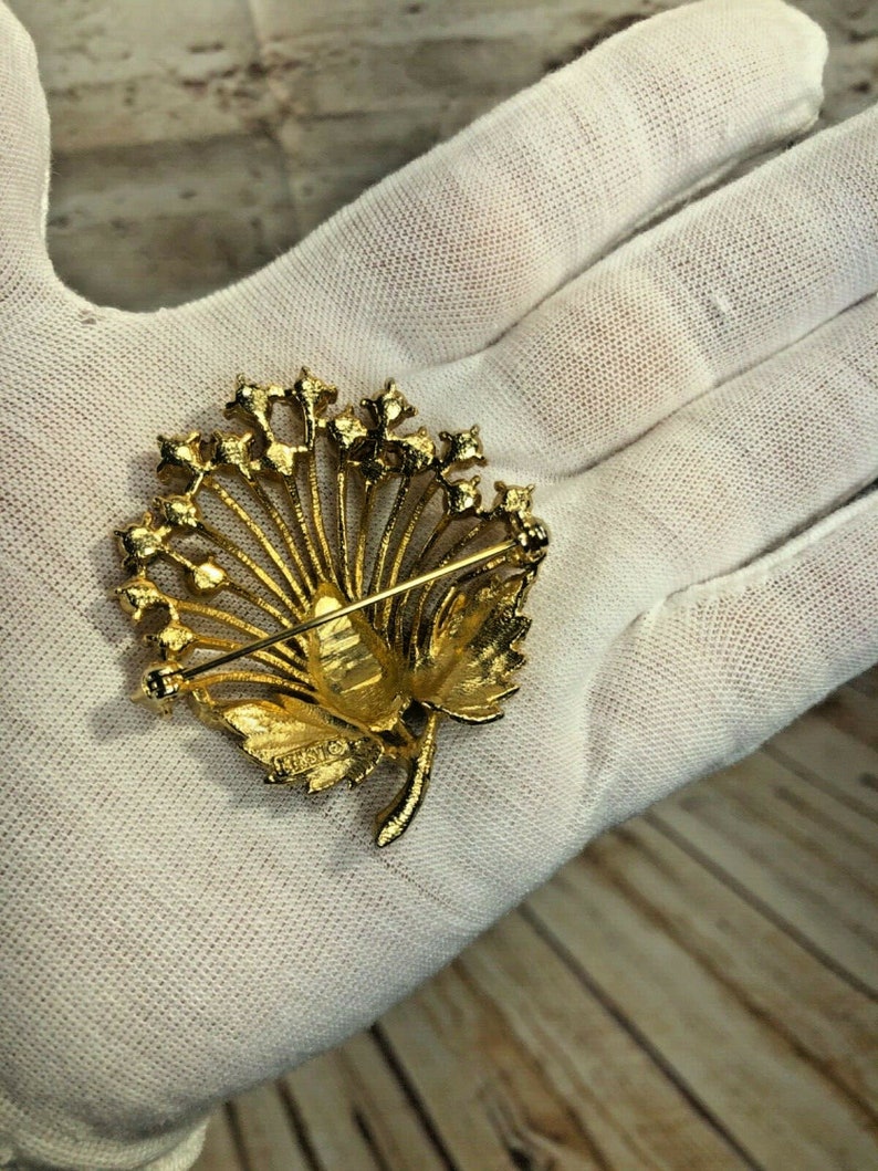 vtg signed LISTNER faux pearl gold tone spray pin brooch
