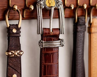Vintage Brighton Museum Collection Belt – Croc Embossed Leather, Roman Coin Medallion Buckle